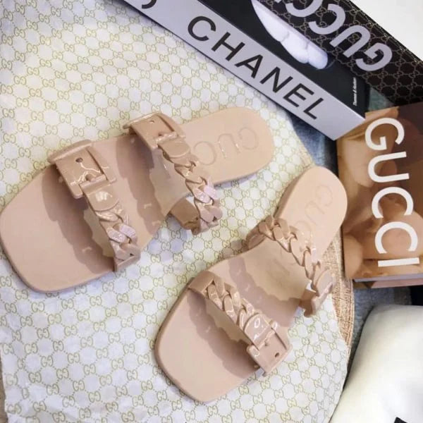 Gucci Flat Sandals