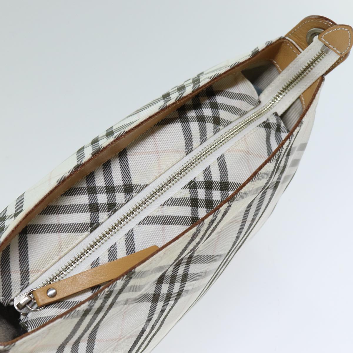 Burberry Nova Brand Canvas White Shoulder Bag Style 50