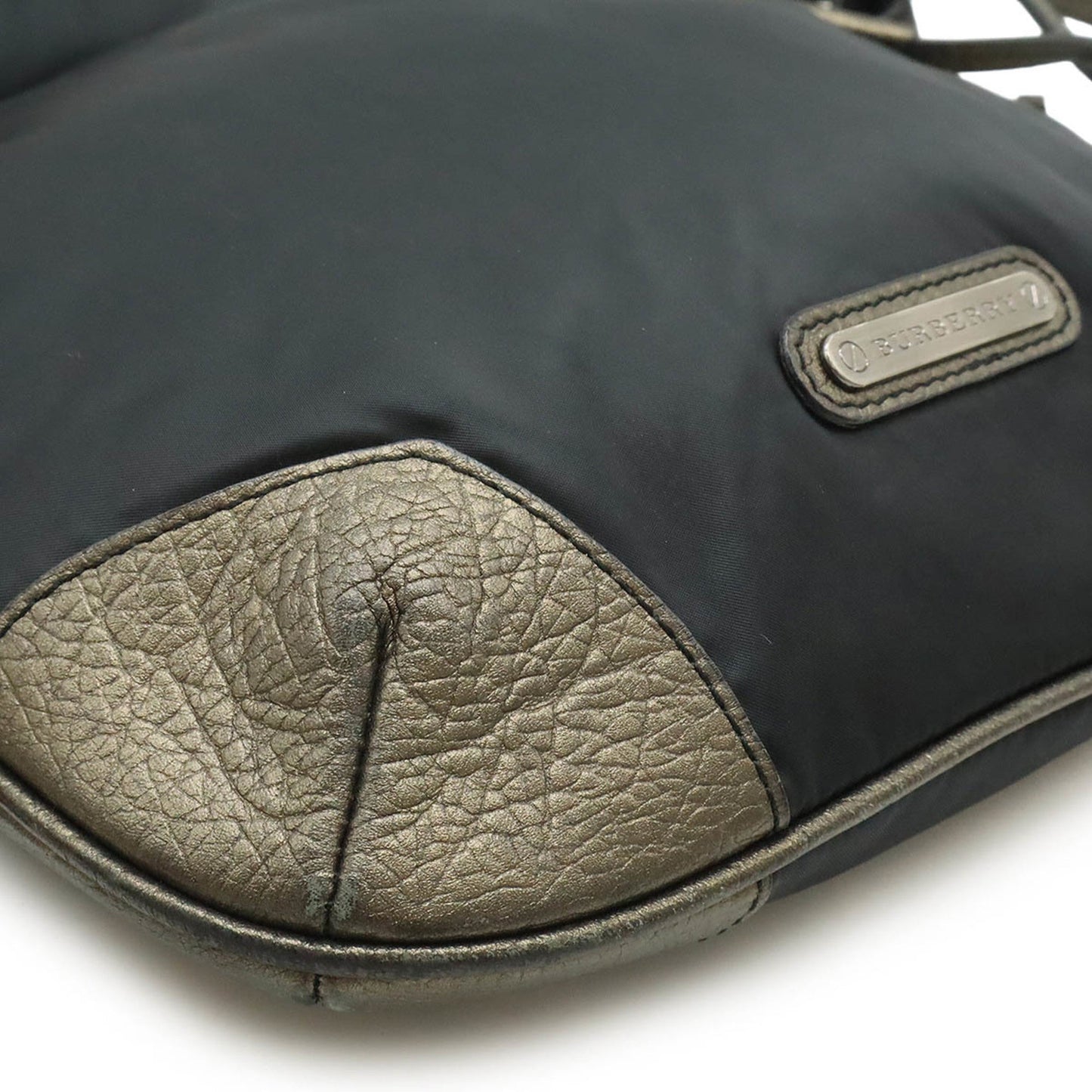 Burberry Black Metallic Brown Nylon Leather Shoulder Bag ( )
