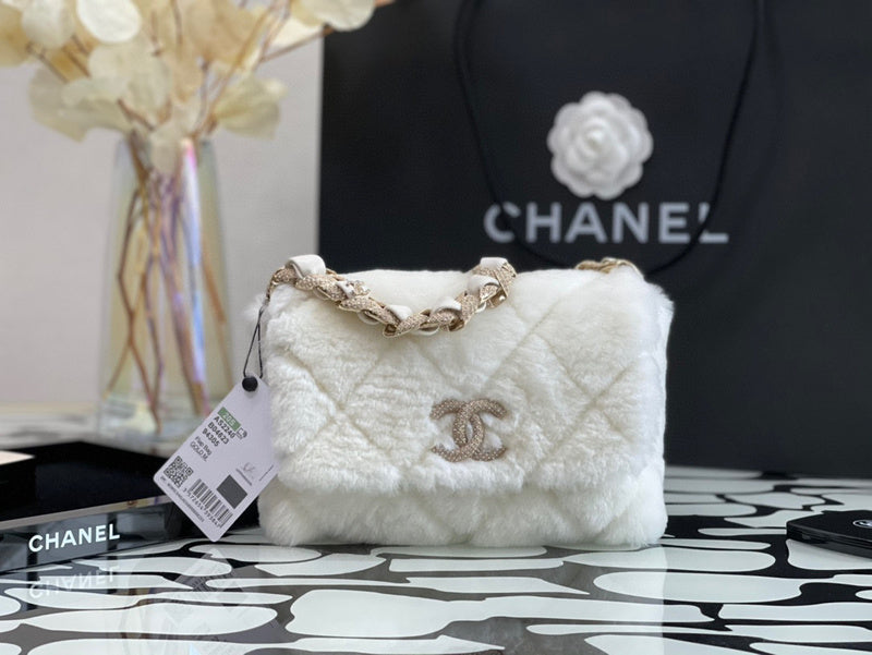 Chanel Luxury Handbag Style 596 Rovelle Bags
