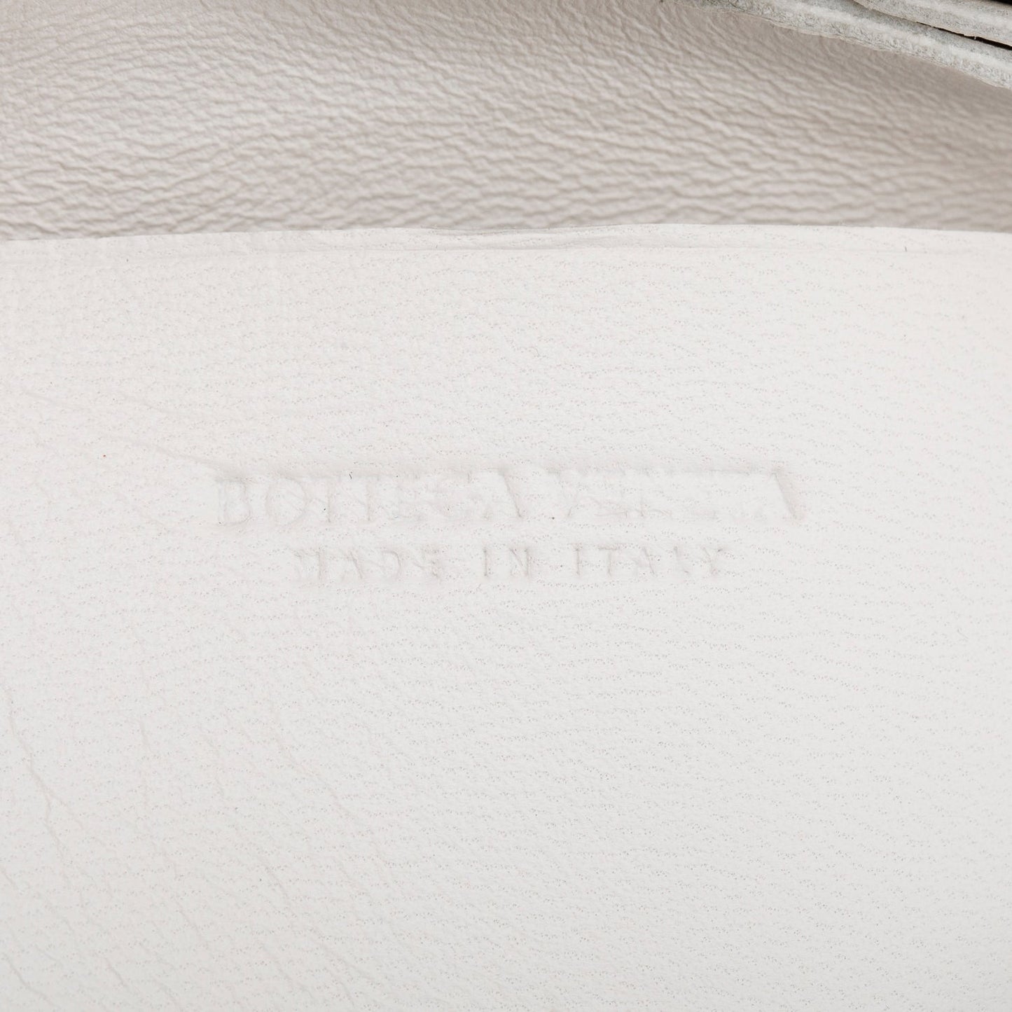 Bottega Veneta White Maxi Intrecciato Leather Extra Mini Cassette Flap Bag