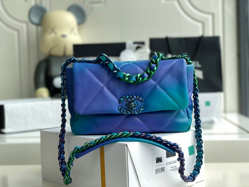 Chanel Luxury Handbag Style 589 Rovelle Bags