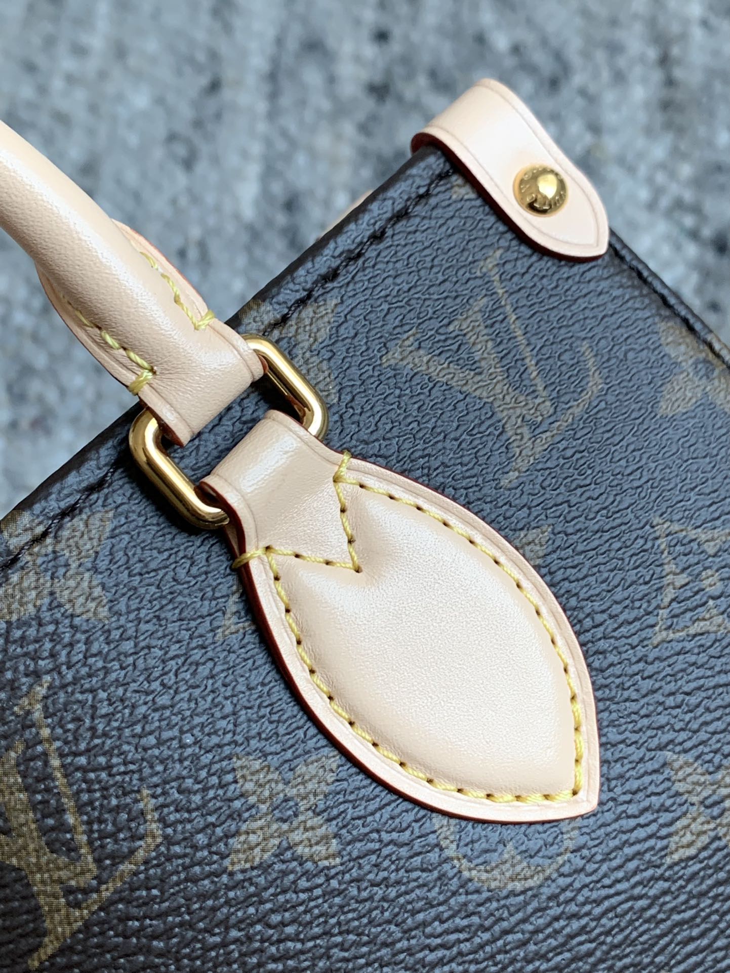 2023 Luxury VL Handbag