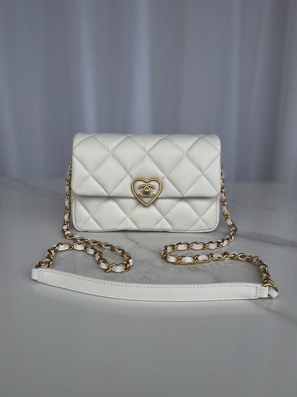 Chanel Luxury Handbag Style 98 Rovelle Bags