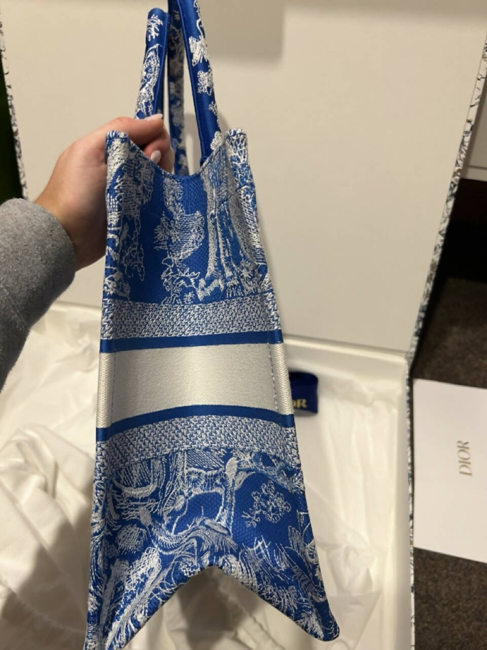 Dior Book Tote Medium Dioriviera Toile De Jouy Fluorescent Blue Rovelle Bags