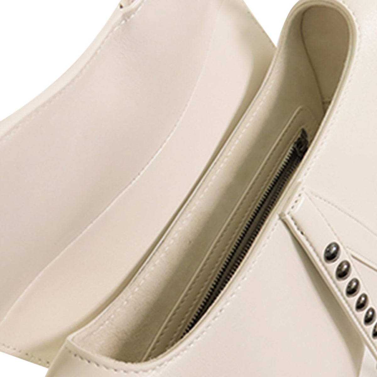 Dior Studded Leather Saddle Bag (SHG-UR0OzG) Rovelle Bags