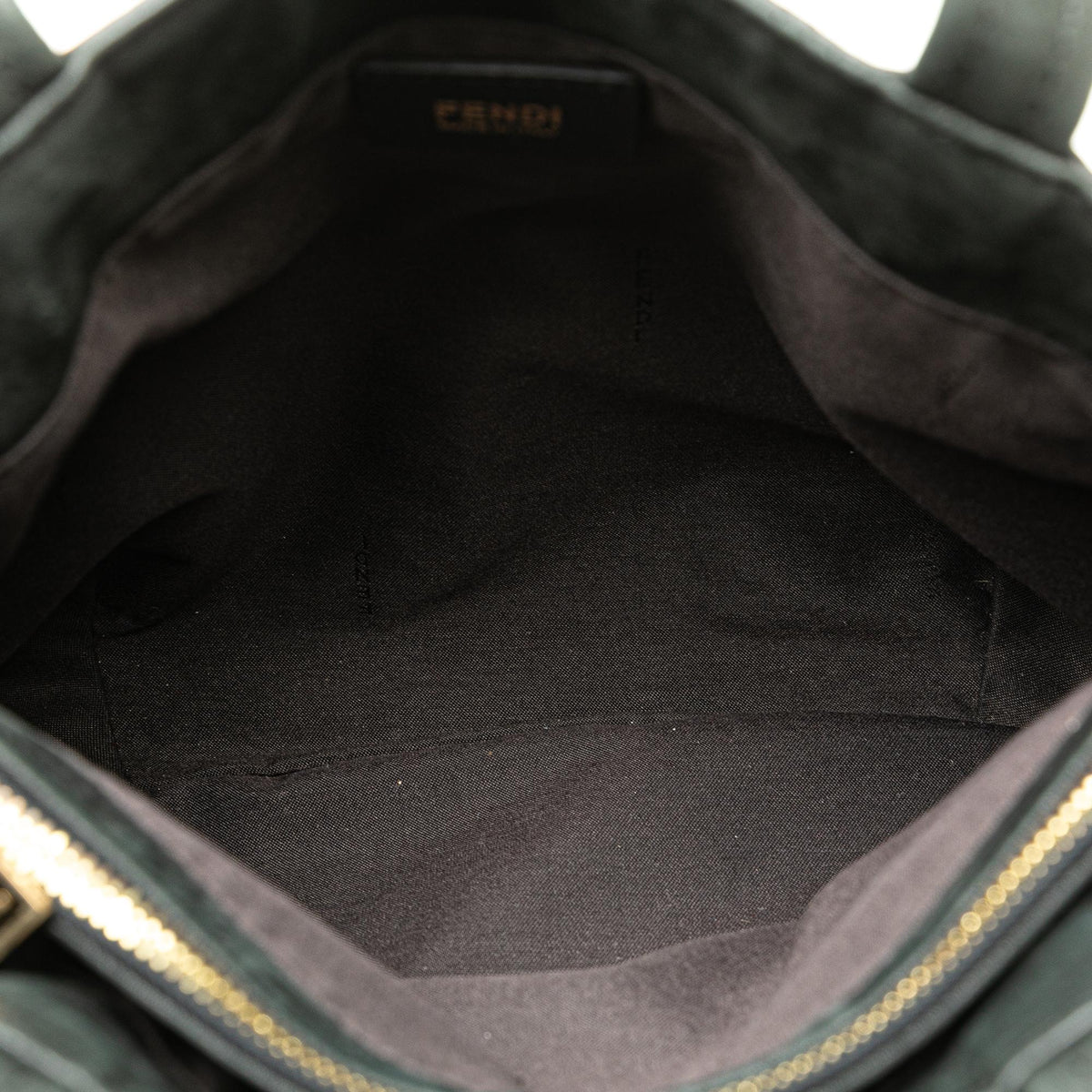 Fendi FF Nubuck Chains Tote (SHG-VW1jCB) Rovelle Bags