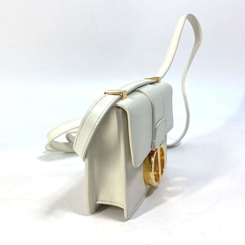 Christian Dior Shoulder Bag leather white CDMetal Montagne 30 Women Rovelle Bags