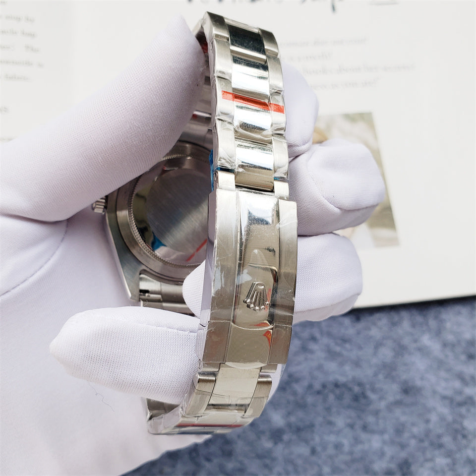 Rolex Datejust 40mm Green Dial Silver