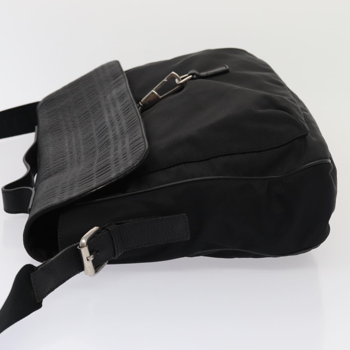 Burberry Nova Auth Leather Black Handbag Style 3