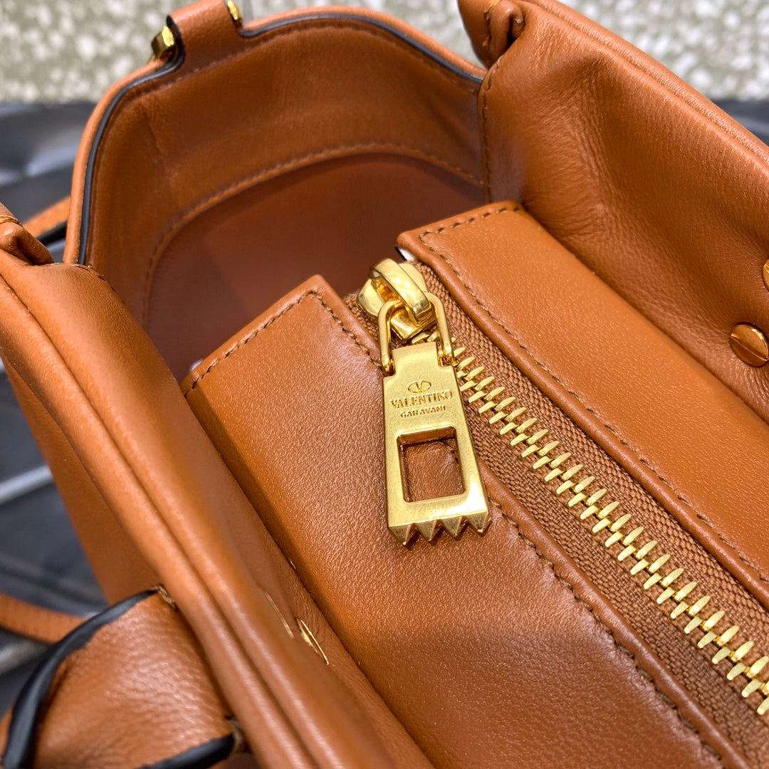 Valentino One Stud Medium Bag