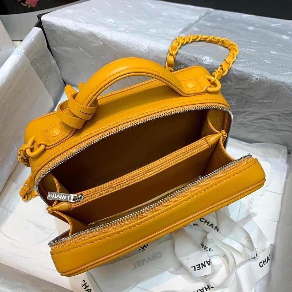Chanel Caivar Filigree Vanity Bag