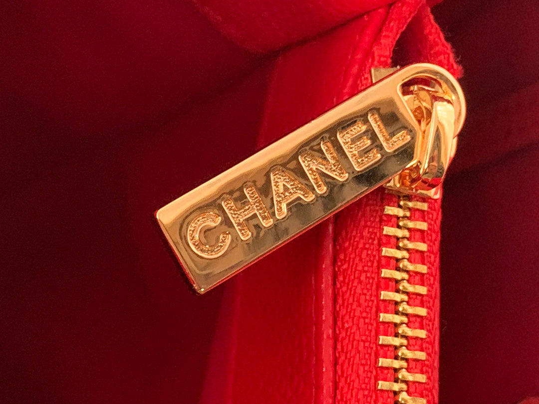 Chanel Grand Shopping Tote Bag