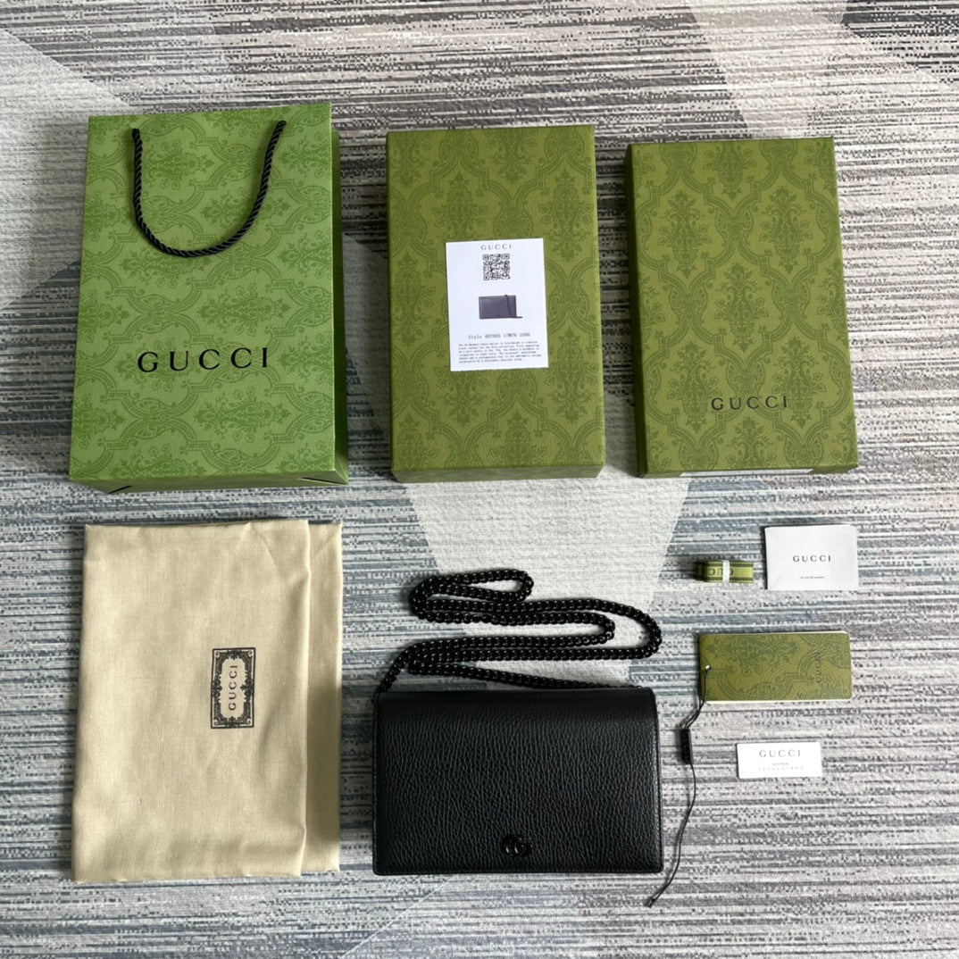 Gucci GG Marmont Chain Wallet