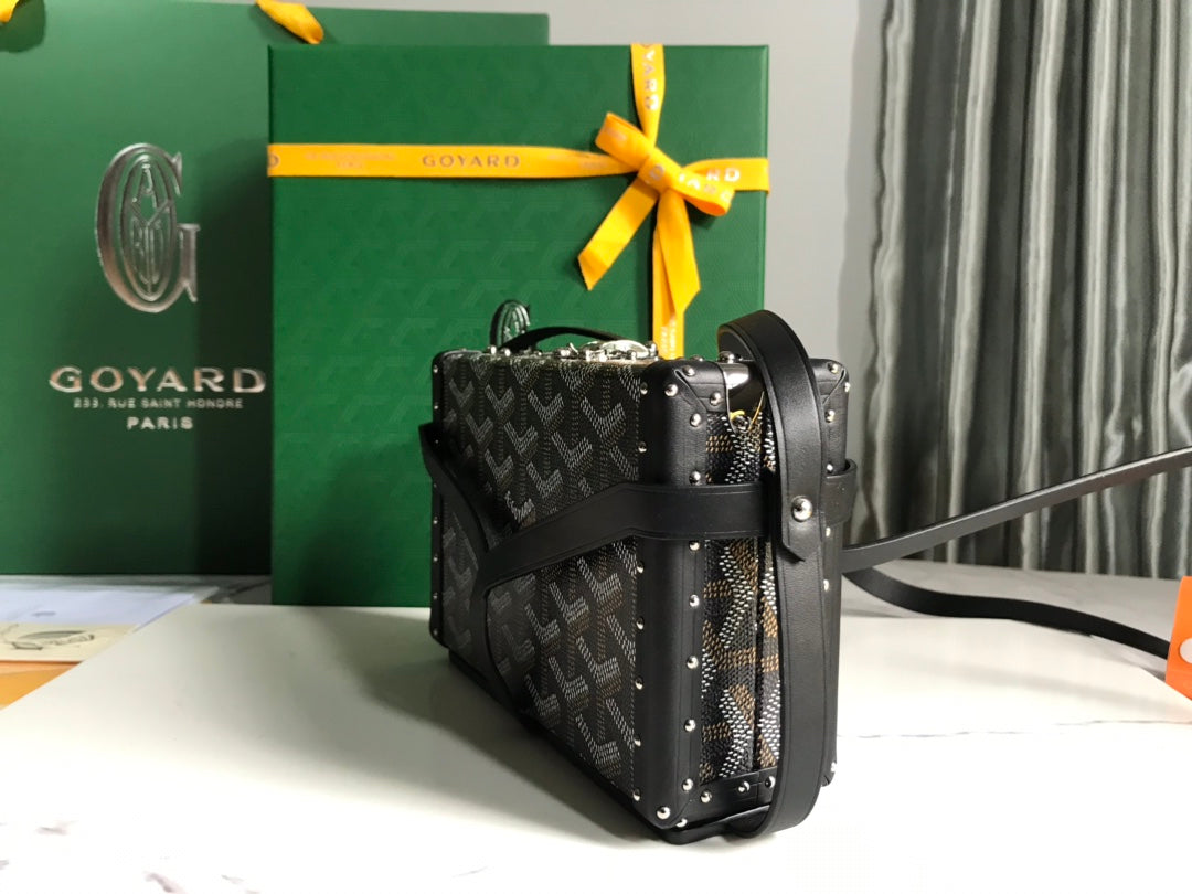 Goyard Minaudiere Trunk Bag
