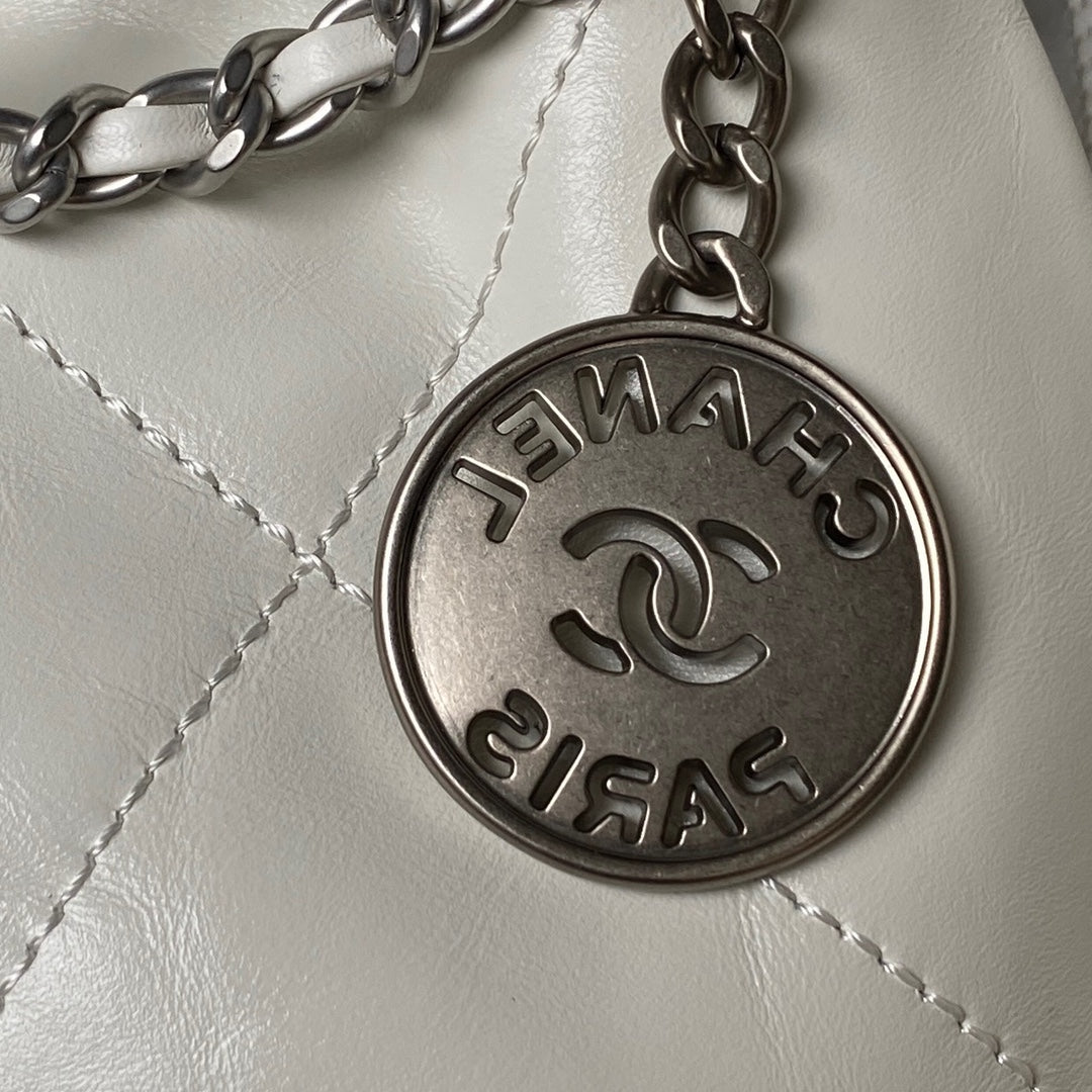Chanel 22 Mini HandBag