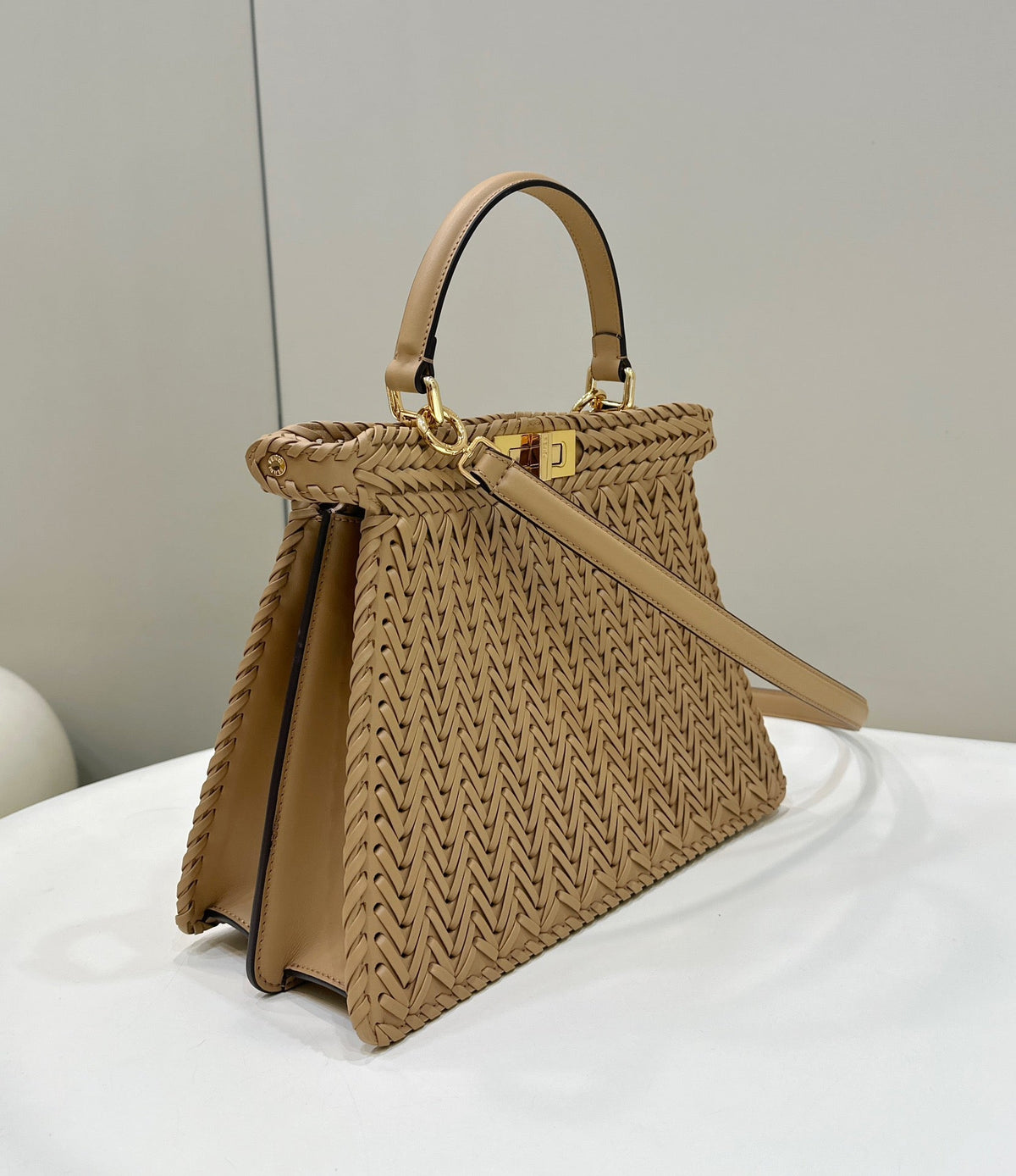 Fendi Peekaboo Small iseeu Bag