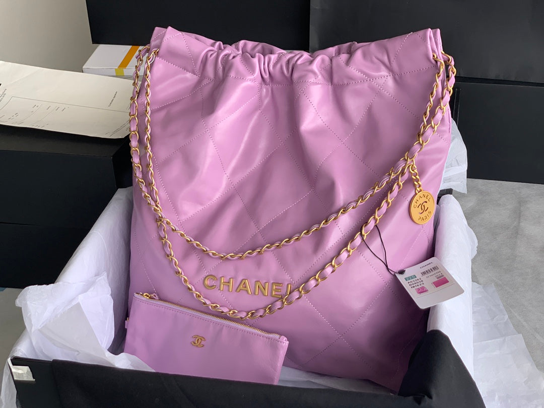 Chanel 22 Medium Handbag