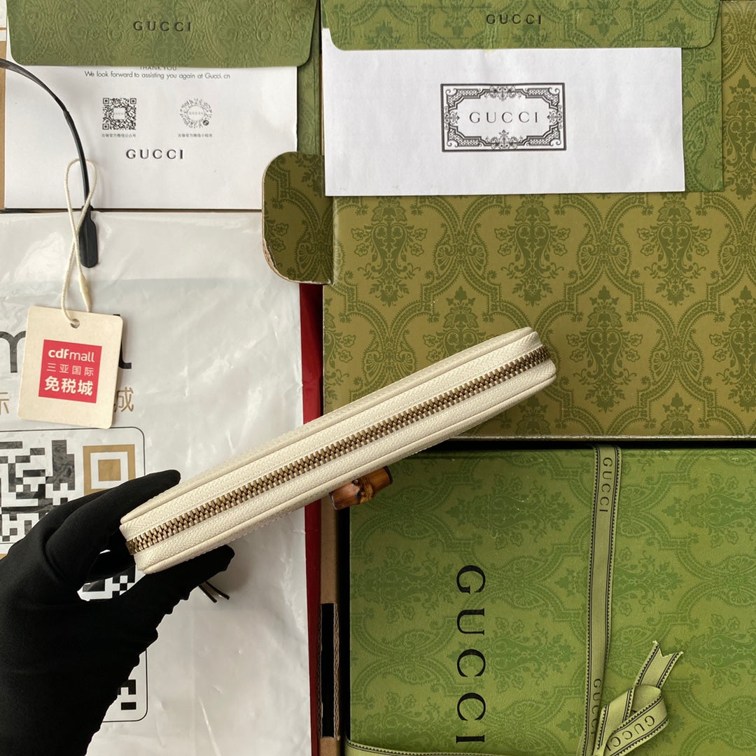 Gucci Diana Continental Wallet