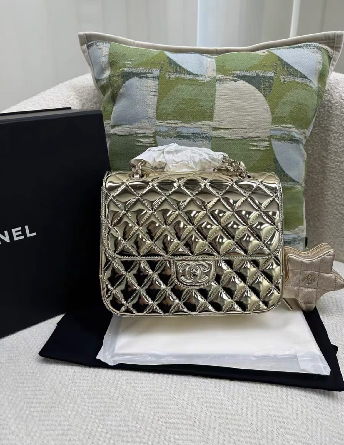 Chanel Luxury Leather Gold Backpack Rovelle Bags