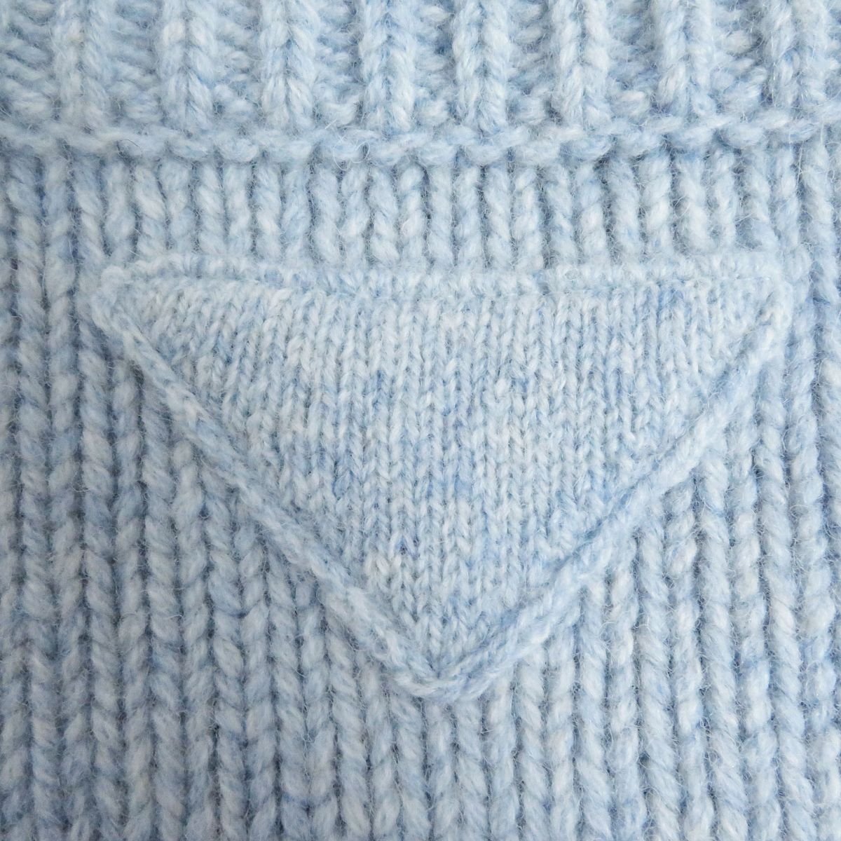 Prada Knit Main 100 Virgin Wool Light Blue Mens 44 Rovelle Bags