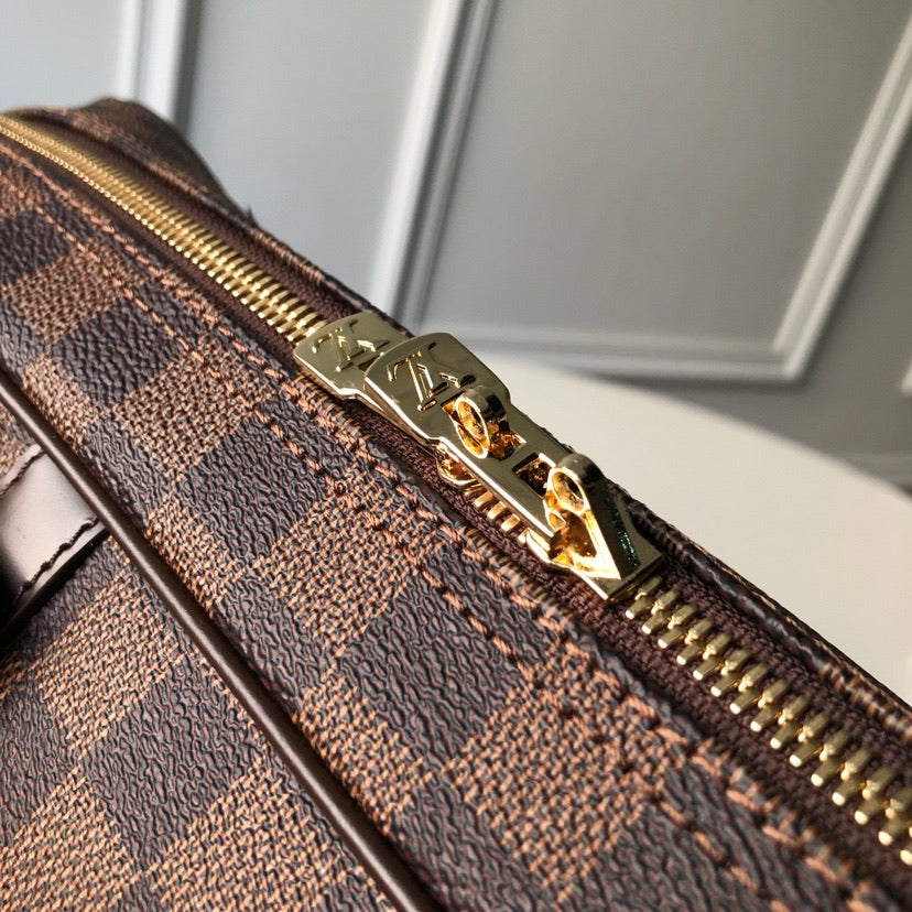 L business style handbag