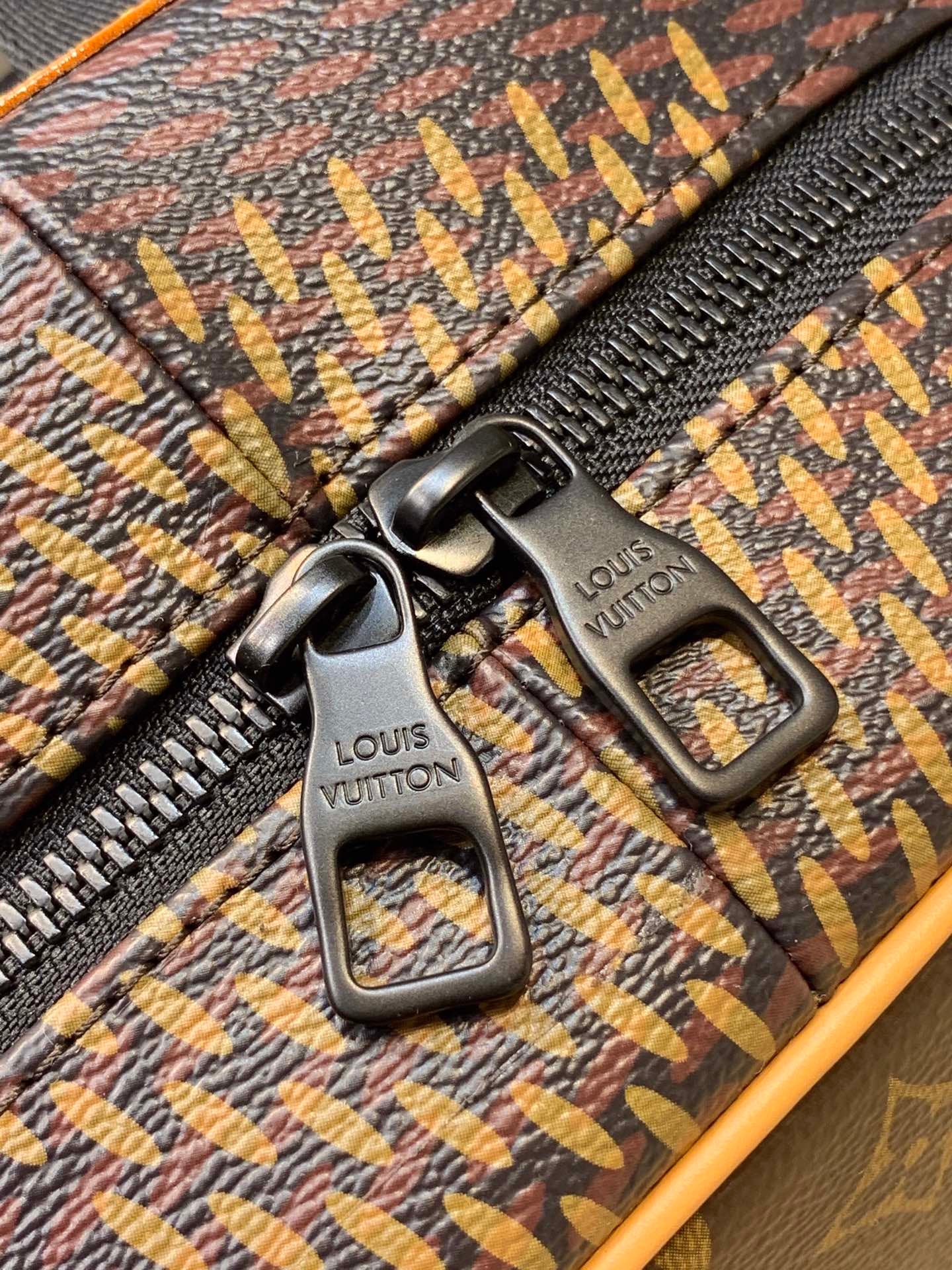Lv backpack