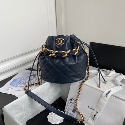 Chanel Luxury Handbag Style 628 Rovelle Bags