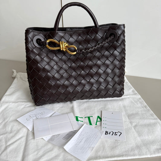 Bottega Veneta Small Andiamo Fondant Dark Chocolate Brown Intrecciato Handbag