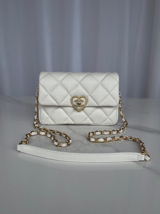 Chanel Luxury Handbag Style 98 Rovelle Bags