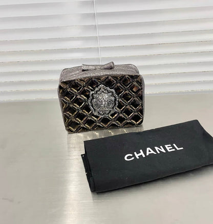 Chanel Luxury Leather Clutch Style 4 Rovelle Bags