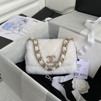 Chanel Luxury Handbag Style 567 Rovelle Bags