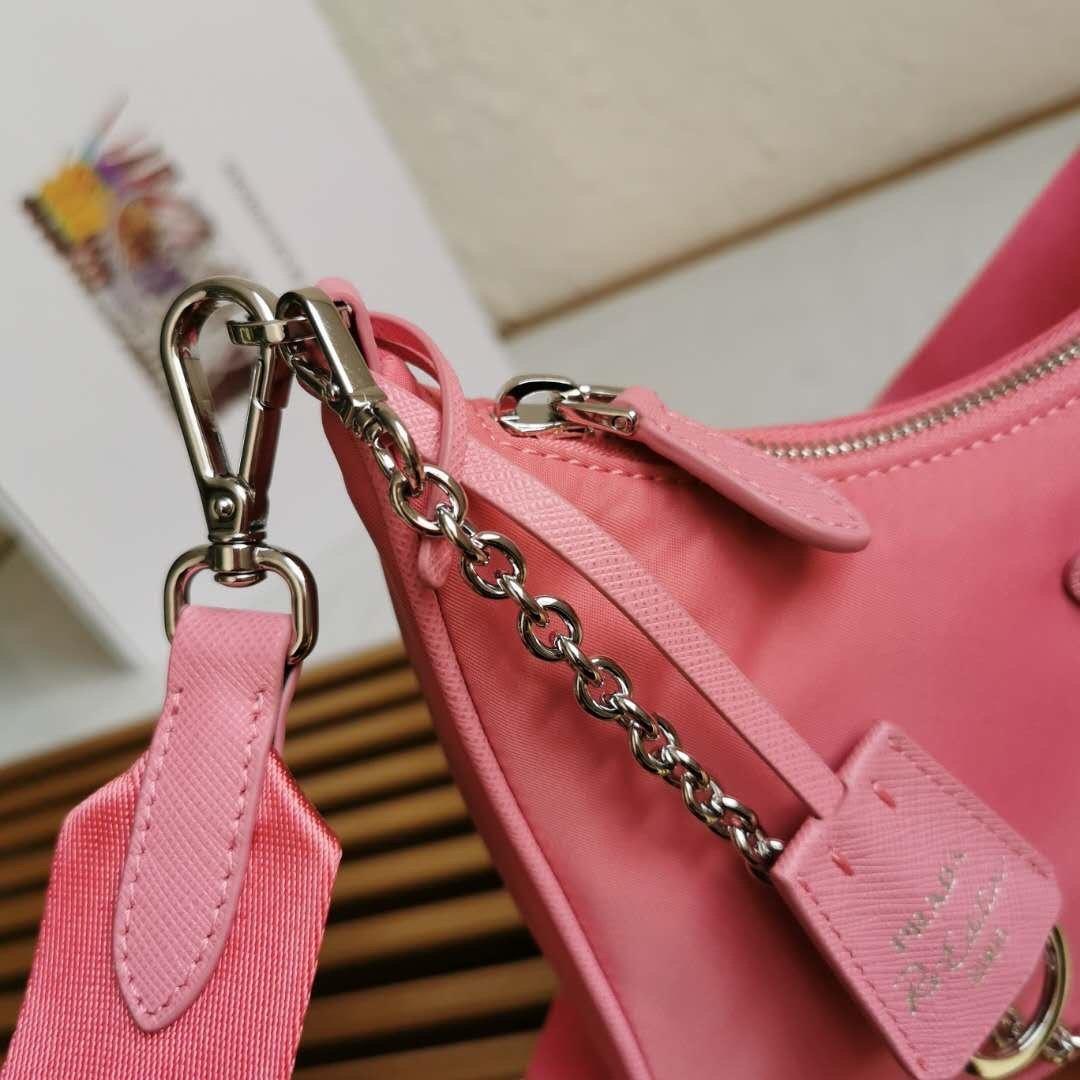 Prada Re-Edition 2005 Nylon Bag