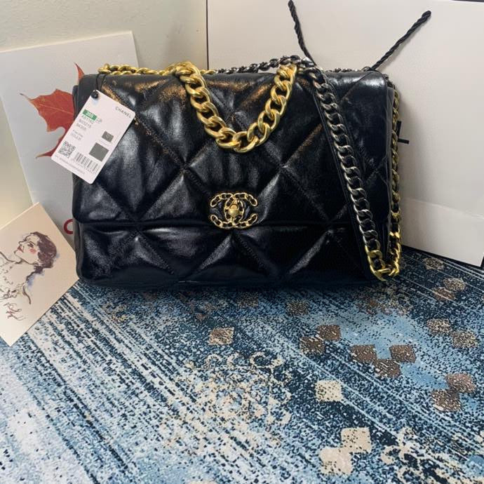 Chanel Luxury Handbag Style 569 Rovelle Bags