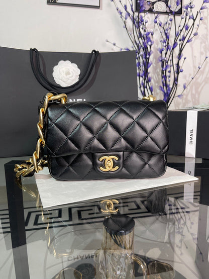 Chanel Luxury Handbag Style 64 Rovelle Bags