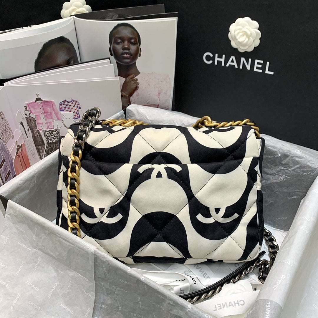 Chanel 19 Large Flap black ecru Leather bag