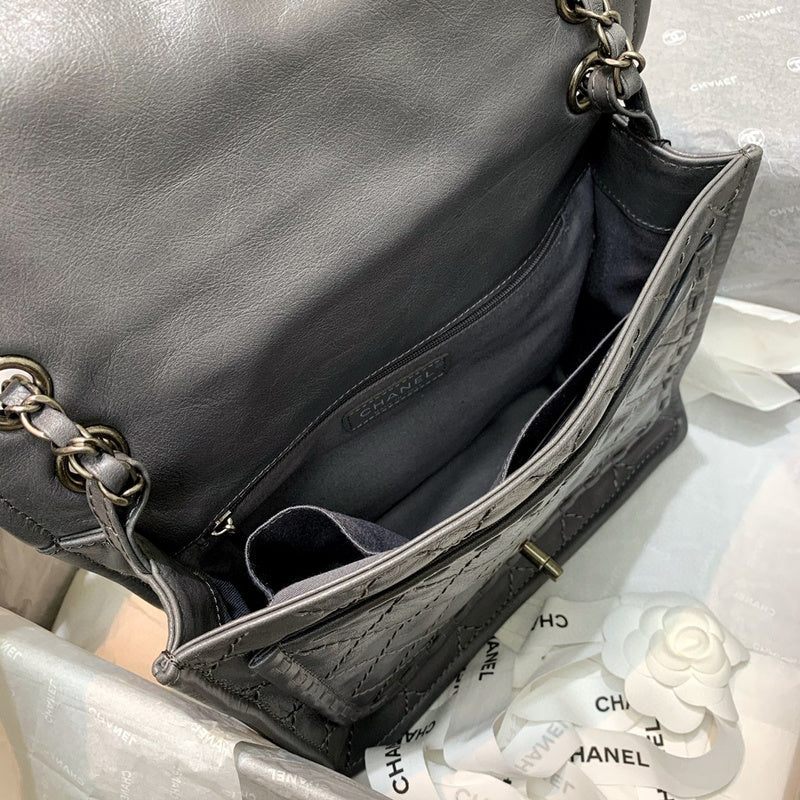 Chanel Luxury Handbag Style 595 Rovelle Bags