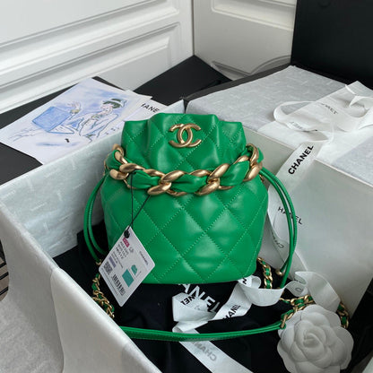 Chanel Luxury Handbag Style 646 Rovelle Bags