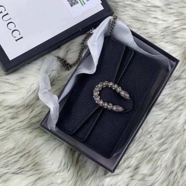 Gucci Dionysus Shoulder Bags