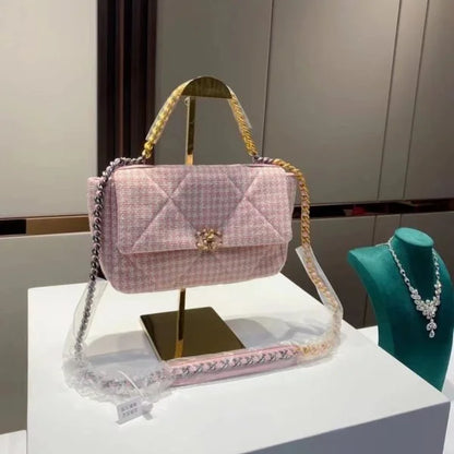 Chanel Flap Handbags For Women 鈥� 4 Colors