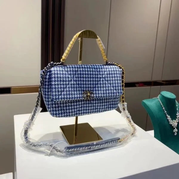 Chanel Flap Handbags For Women 鈥� 4 Colors