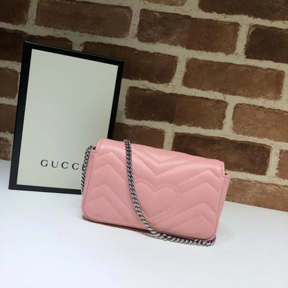 Gucci GG Marmont Matelass茅 Shoulder Bag Pink