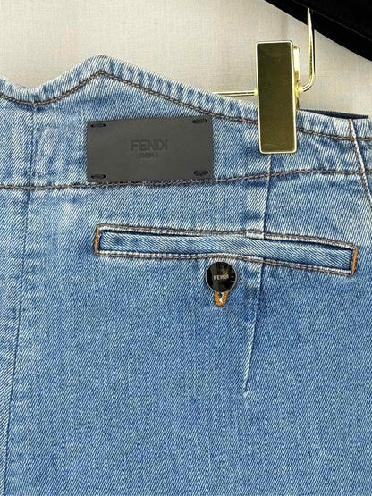 FENDI Crop Blue Size US 2 Jeans Rovelle Bags