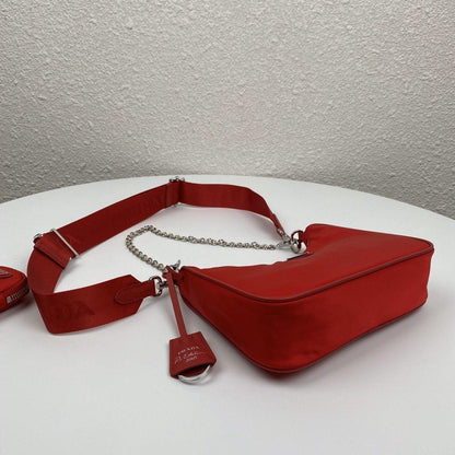 Prada Re-Edition 2005 Nylon Bag