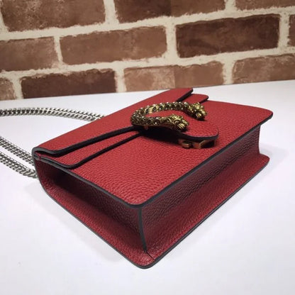 Gucci Dionysus Shoulder Bags