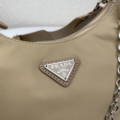 Prada Re-Edition 2005 Nylon Bag