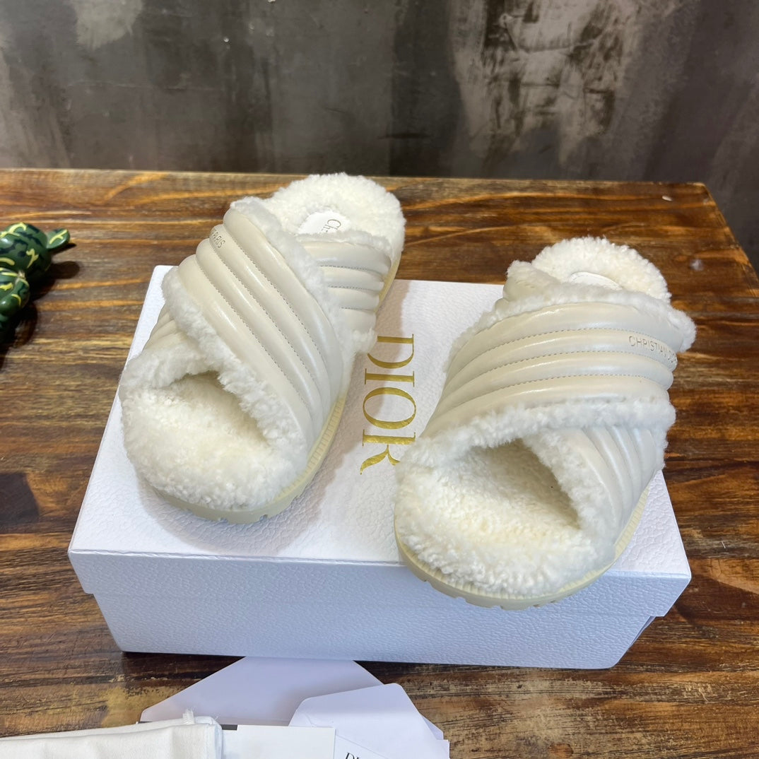 Christian Dior D - Cross Slide