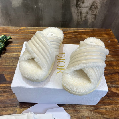 Christian Dior D - Cross Slide