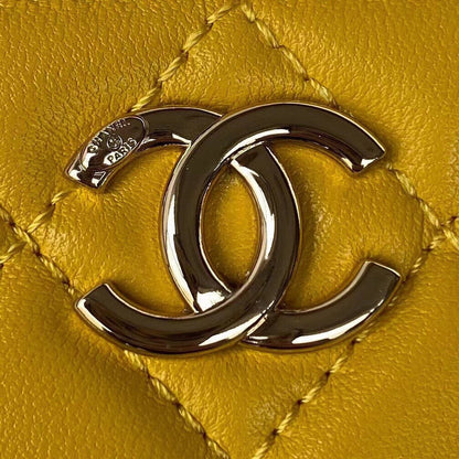 Chanel Luxury Handbag Style 186 Rovelle Bags