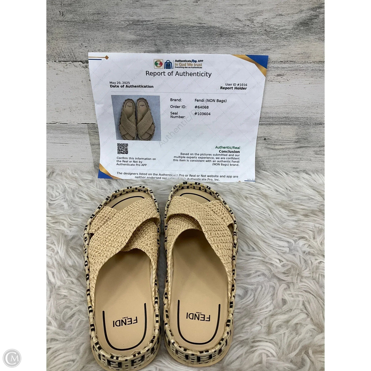 Sandals Luxury Designer By Fendi In Tan, Size: 8 Rovelle Bags
